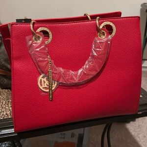 Studio Badgley Mischka